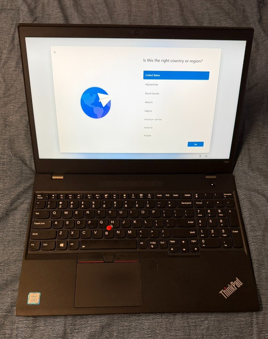 Lenovo ThinkPad T580 Intel i5-8250U 1.8GHz, 15.6″ , 8GB RAM, 275GB SSD