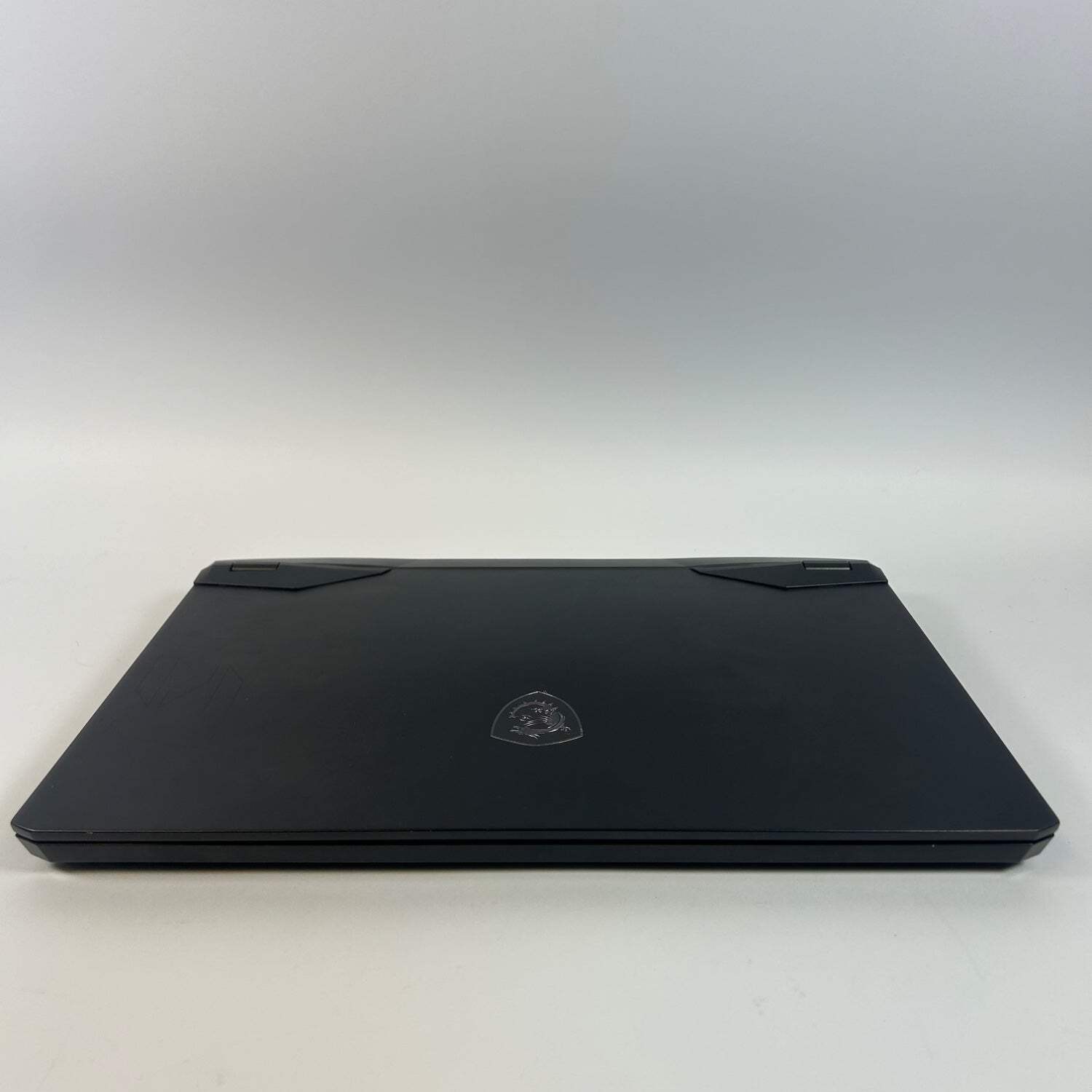 MSI Raider GE77 HX 12UGS 17.3″ i7-12800H 2.0GHz 16GB RAM 1TB SSD GeForce RTX 307