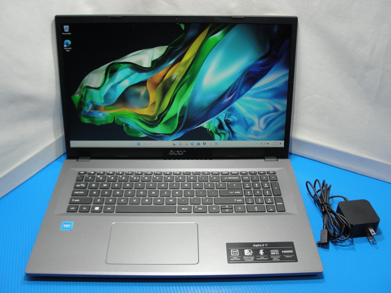 Acer Aspire A317-55-Conx 17.3″FHD laptop Intel N100 0.8Ghz 8GB 128GB SSD 98tt