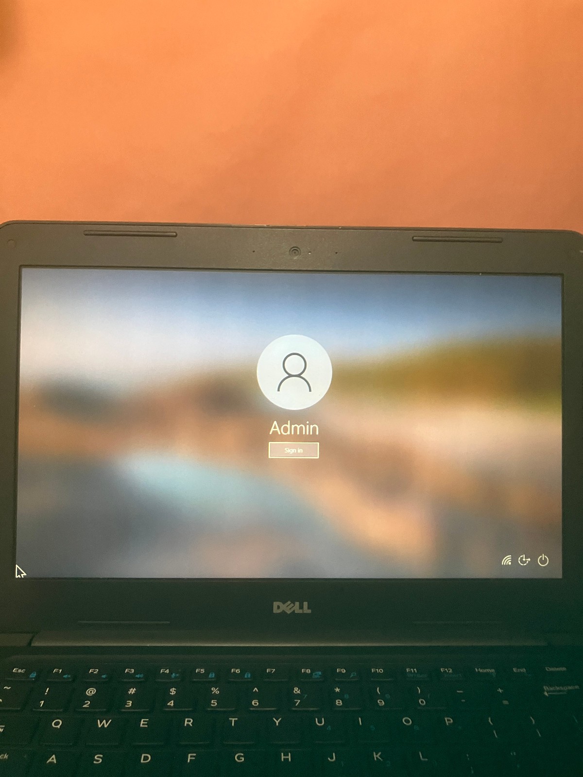 Dell Latitude 3380 13.3″ Laptop, Intel Core i5