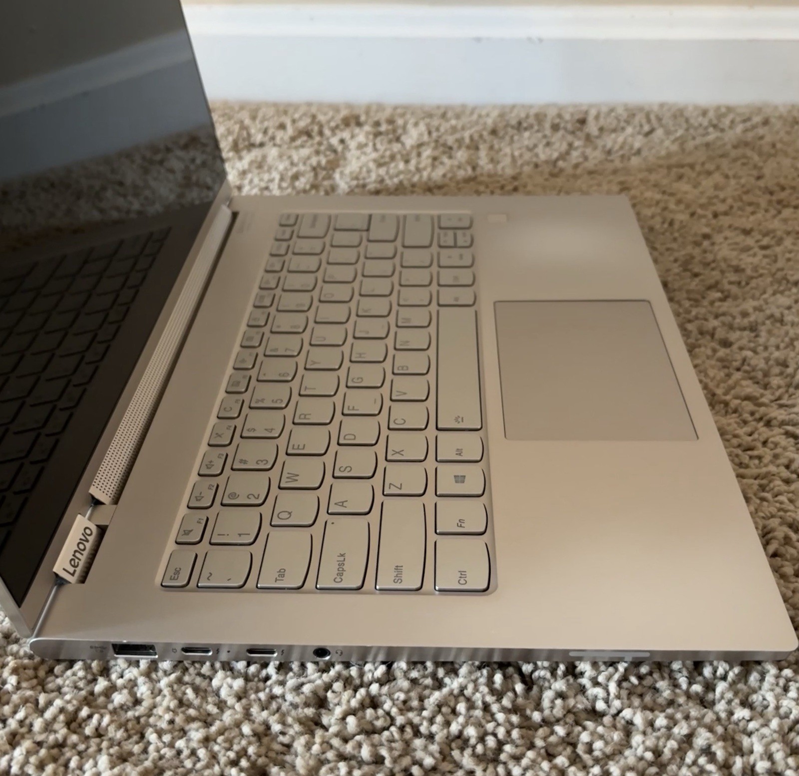 Lenovo Yoga C930-131KB 13″ FHD I7-8550U 475GB 16GB W11