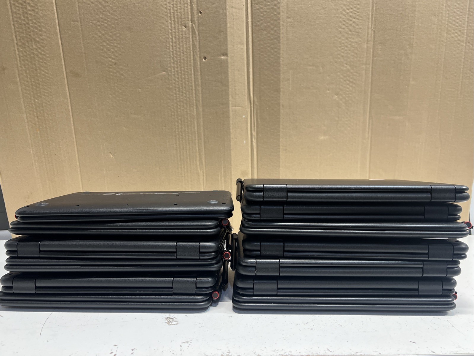 Lot of 13 | Lenovo N24 11.6″ Convertible | Intel N3450 | w/ Power Supplies