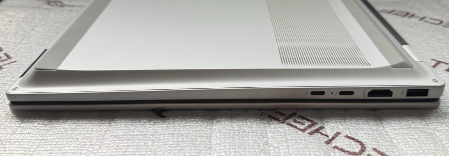 HP OmniBook X 17.3″ FHD Touch Laptop Ultra 7 256V 16GB RAM 1TB SSD 17-DD0013DX