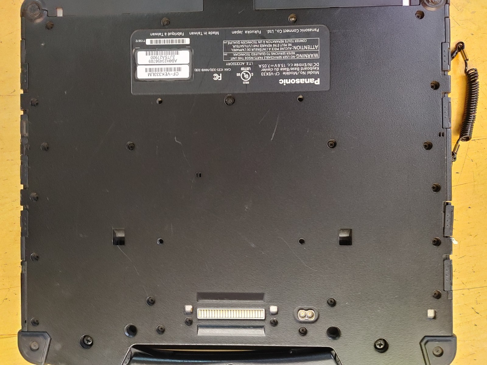 Panasonic Toughbook CF-33 Core i5-10310U@1.70GHz, 16GB RAM , 512GB SSD , NO OS