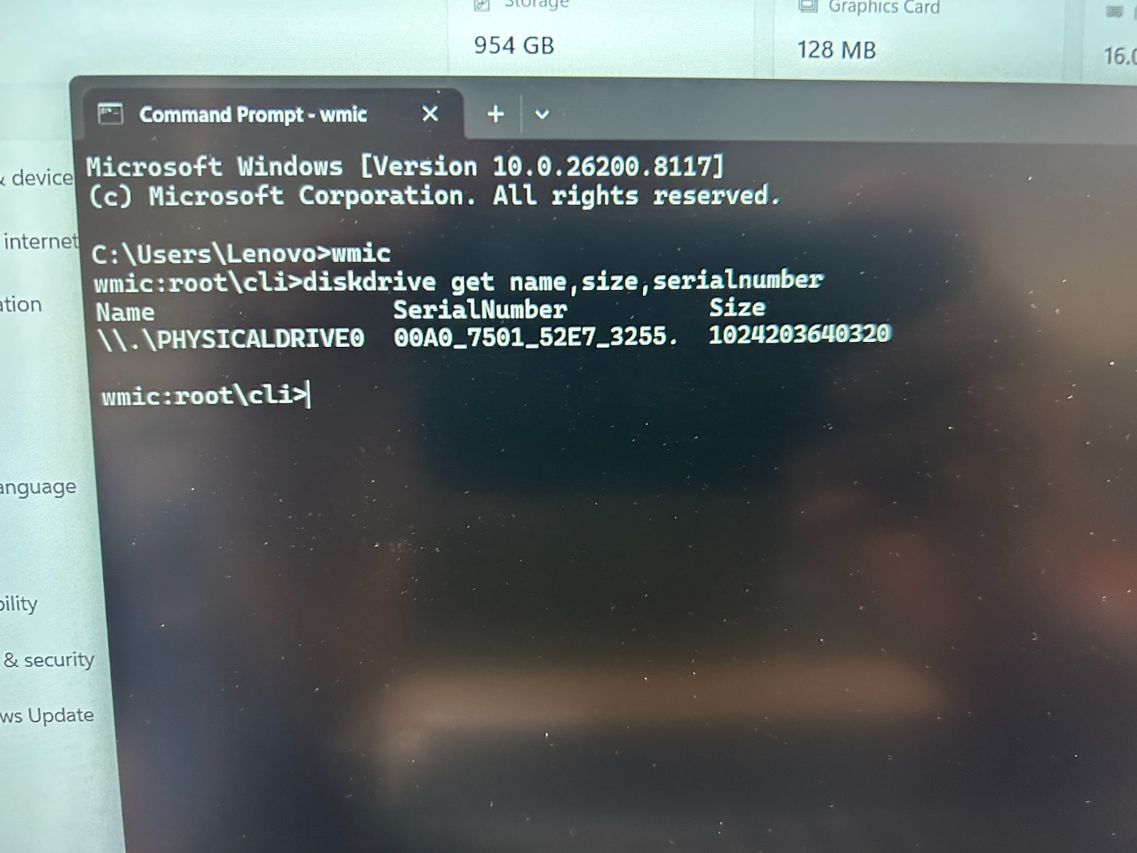 Lenovo Slim 3 15IRH10R, Intel Core 5 210H, 2.20 GHz, 16 GB RAM, 1 TB NVMe SSD