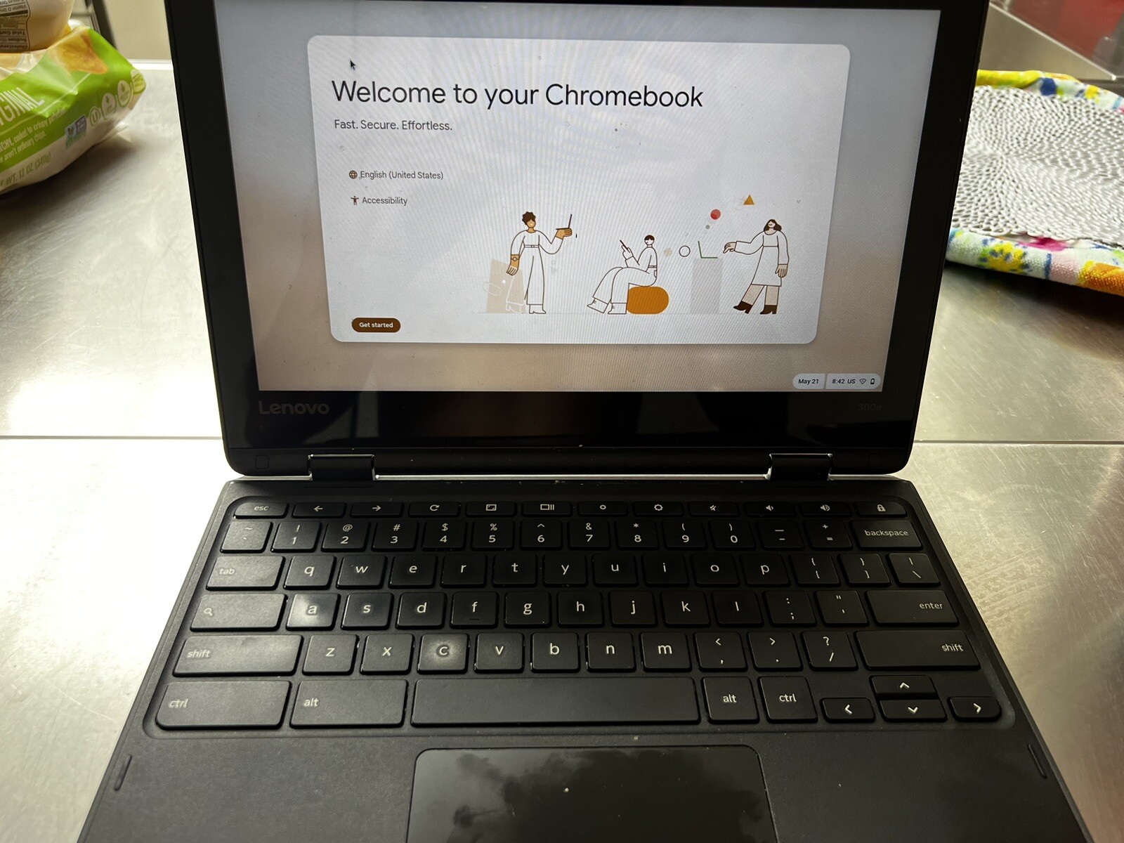 Lenovo 11.6″ 300e Gen 1 Chromebook Touchscreen 2in1 MediaTek 2.1GHz 4GB RAM 32GB