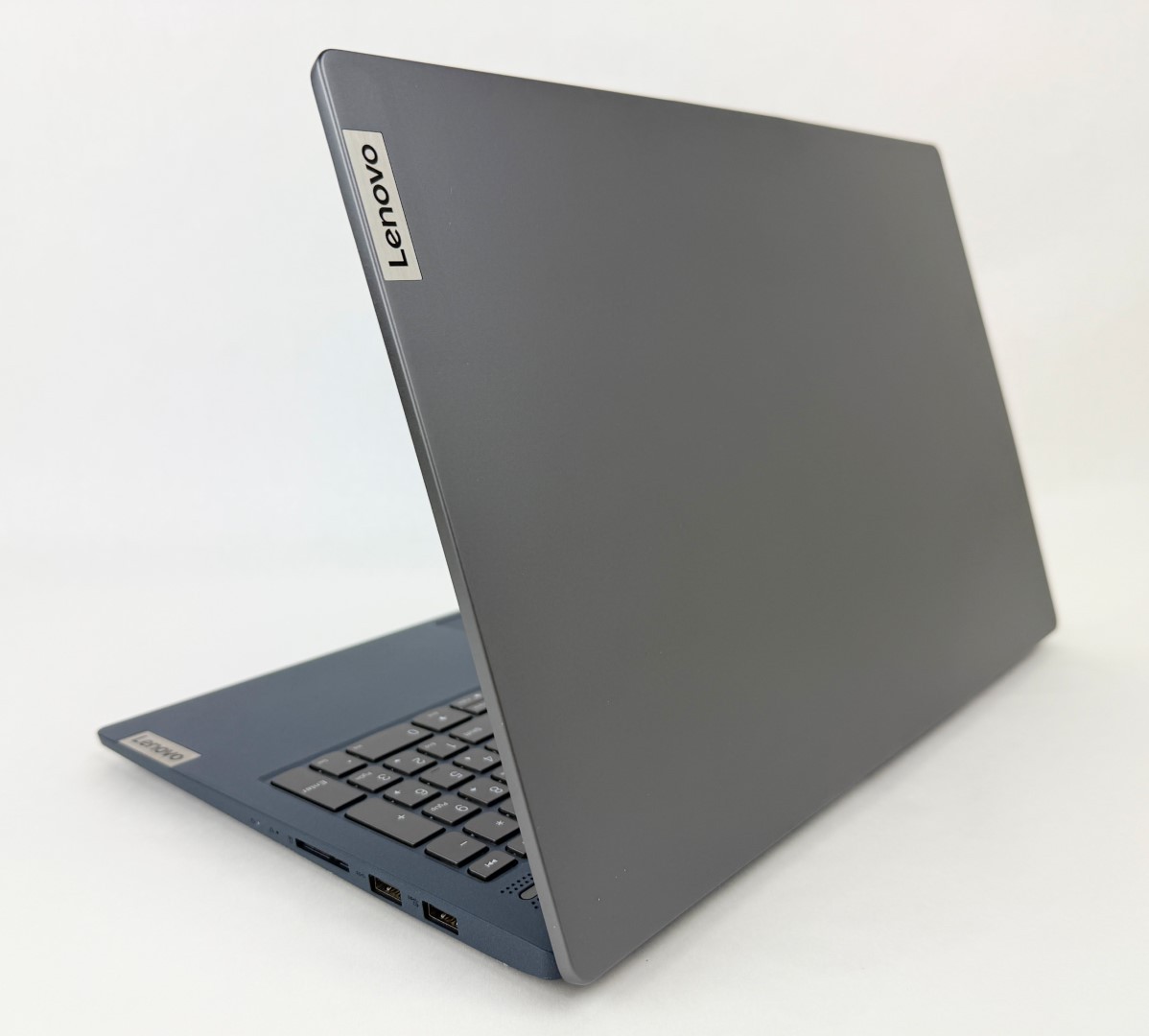 Lenovo IdeaPad 5 15IIL05 15.6″ FHD Touch i7-1165G7 2.8GHz 12GB 512GB W11H