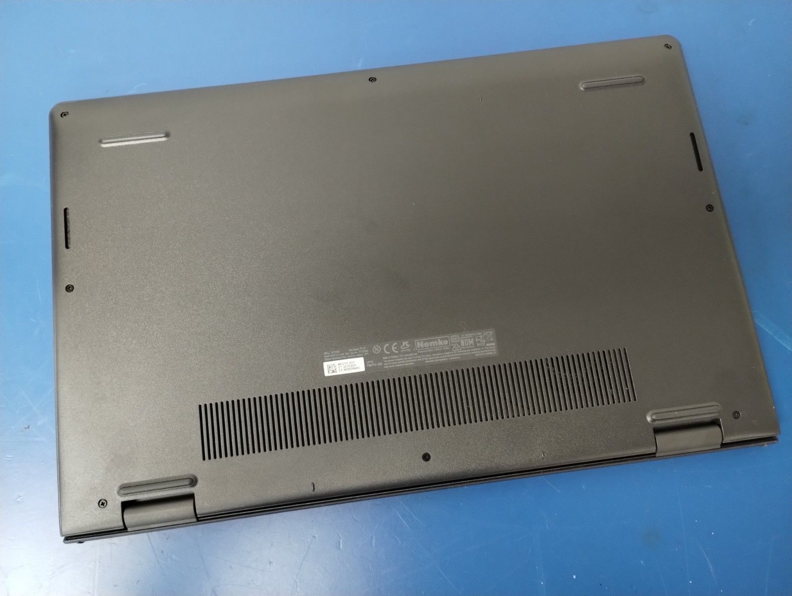 DELL 15 DC15255 G8MK9, AMD Ryzen 7 7730U, 2.00 GHz, 16 GB RAM, 512 GB NVMe