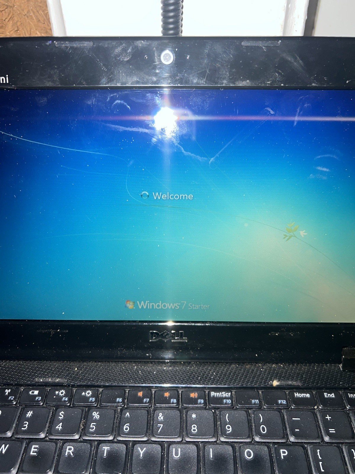 Dell Inspiron Mini 1012 Netbook Intel Atom N450 250GB 10.1″ Webcam Win 7