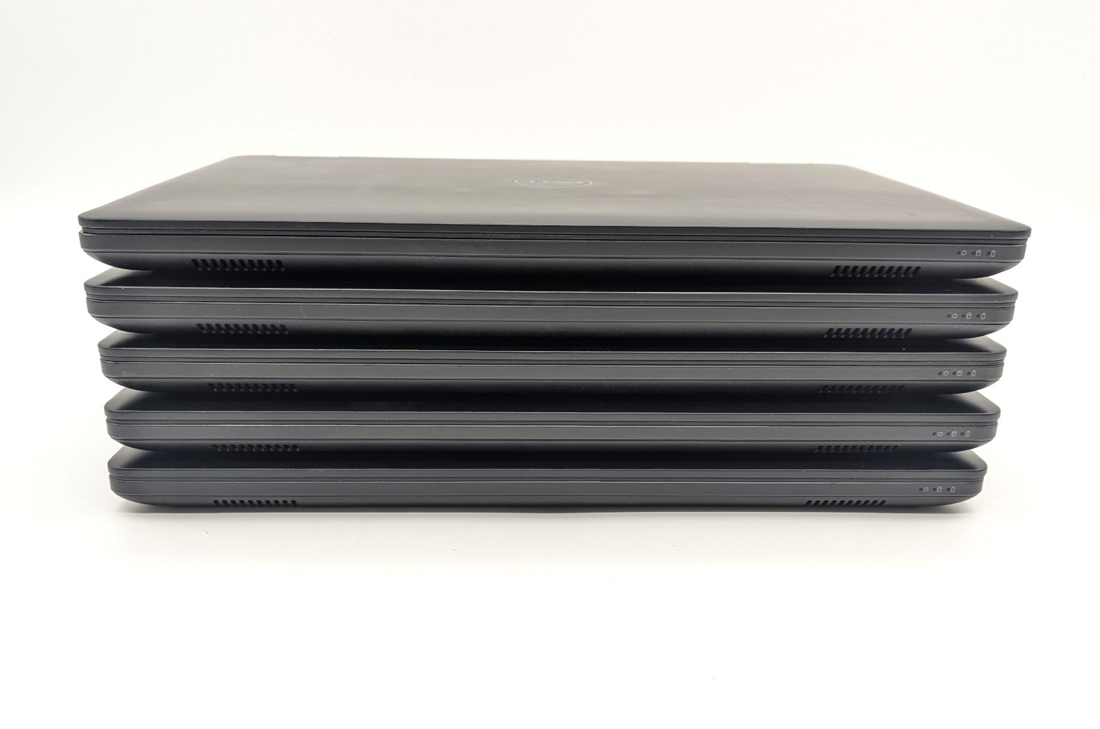 Lot of 5 Dell Latitude E5570 – Intel Core i7-6820HQ 8GB DDR4 RAM No OS/SSD