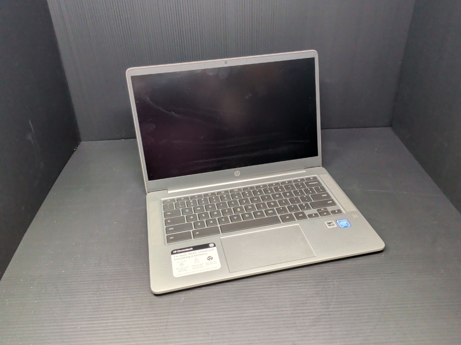 HP Chromebook 14 14a-na0023cl FHD 64GB N4020 4GB RAM