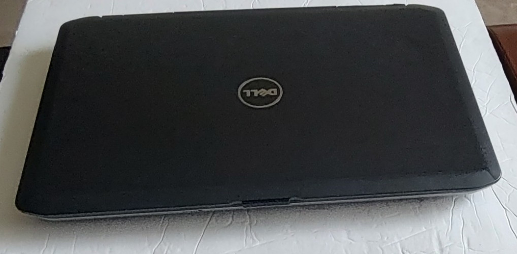 Dell Latitude E5530 2.50 GHz/ i5 /16GB/320GB/15.6″/ WIN 11/ Office 2021 Bundle