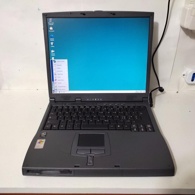 Notebook PC Laptop With Windows 98 Floppy PROGRAMS MS DOS Serial RS232 21055