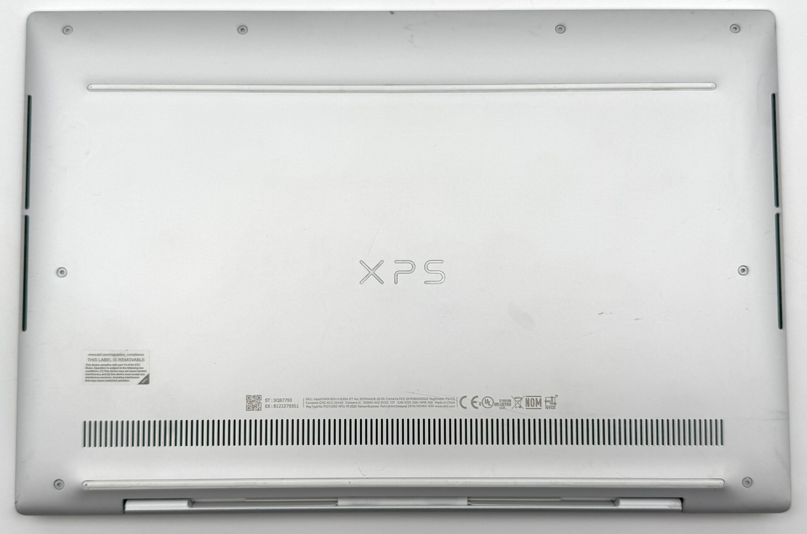 Dell XPS 13 9310 – 13.4″ UHD+ – i7-1185G7 – 16GB RAM – 512GB SSD – White