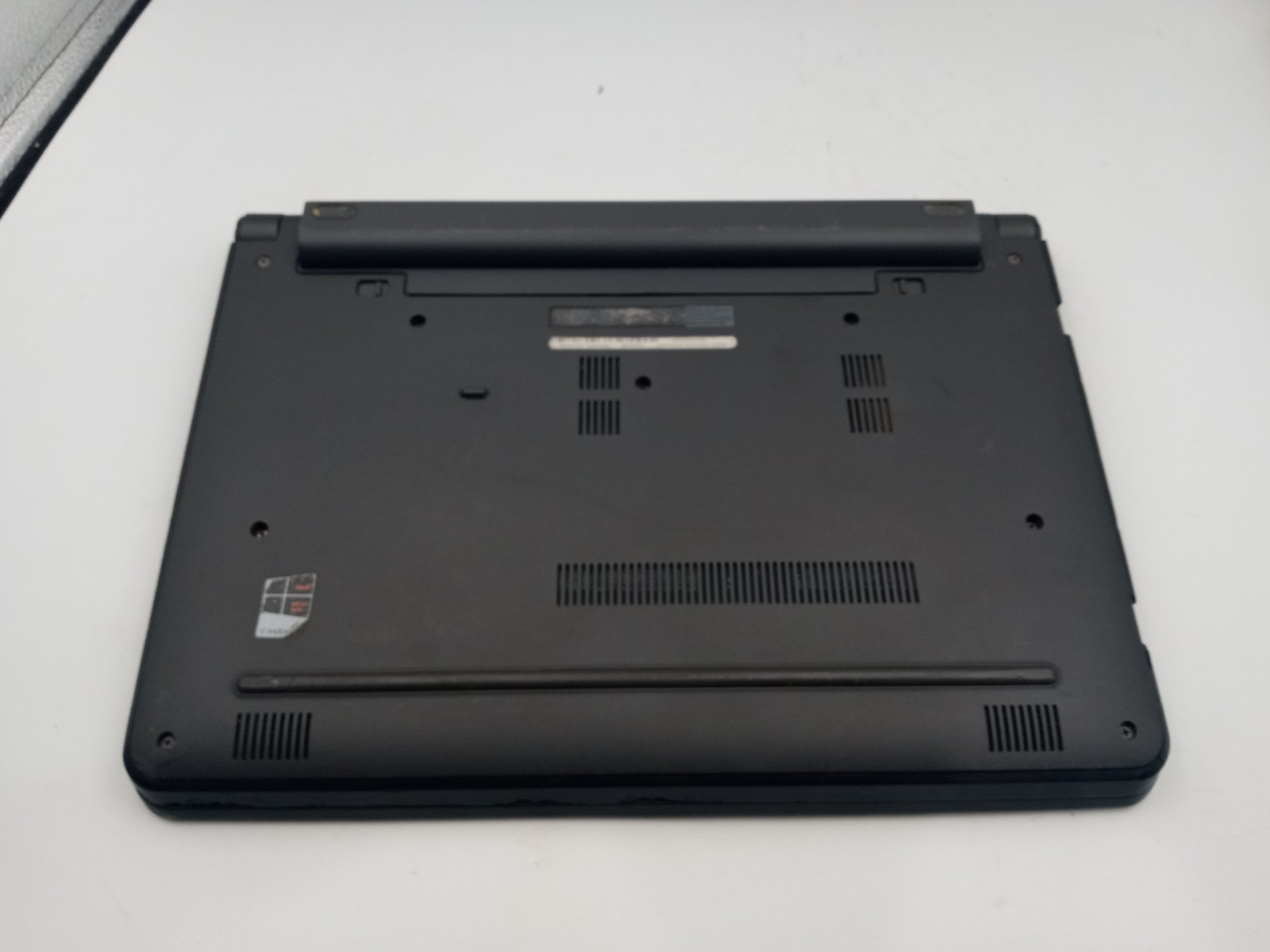 Dell Latitude 3340 13″ Touchscreen Intel i5 8GB RAM 500GB HDD W11 – C-GRADE