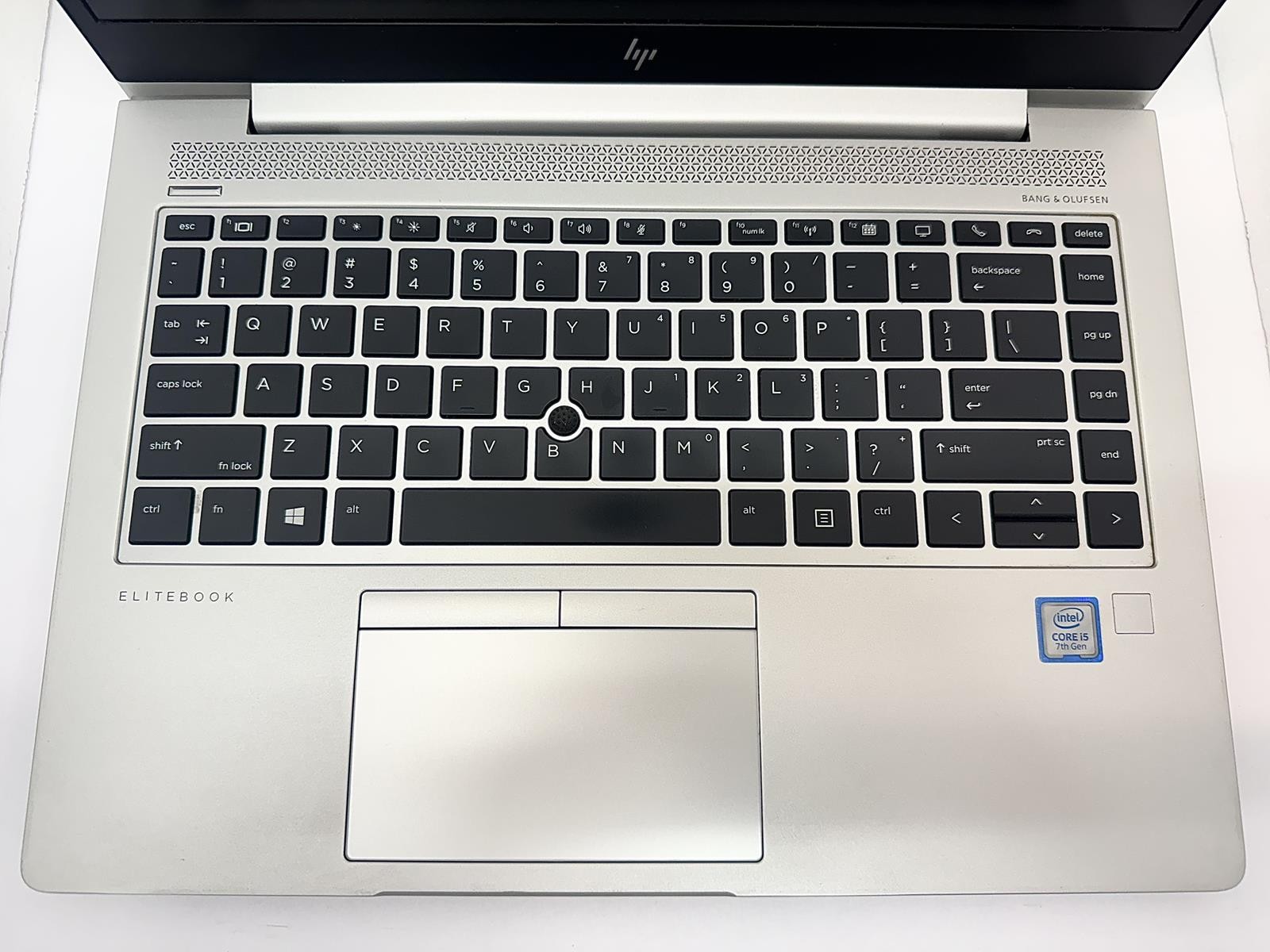 HP EliteBook 840 G5, Intel Core i5-7200U CPU @ 2.50GHz, 8GB RAM, 256GB NVMe 4424