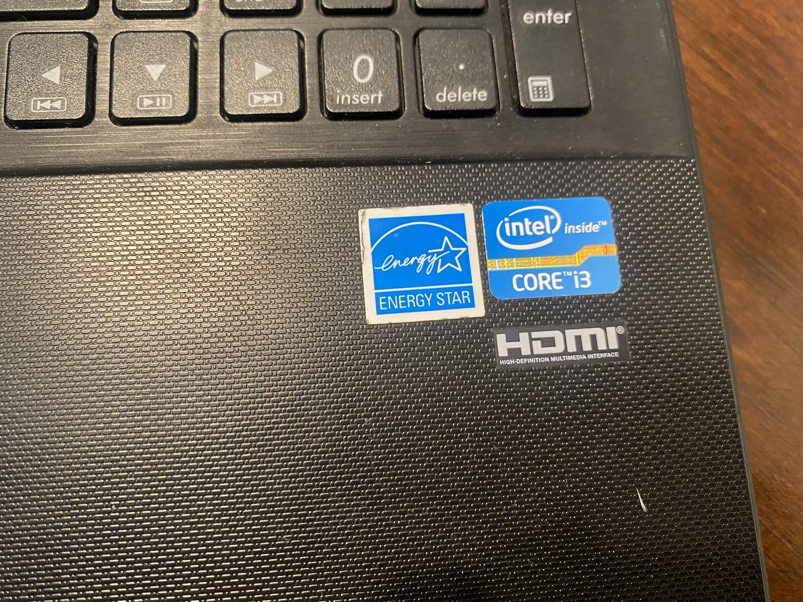 ASUS X551CA Laptop (~4 GB RAM, ~ 500 GB storage)