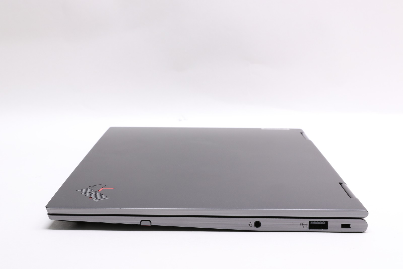 14″ UHD+ 4K Lenovo ThinkPad X1 Yoga Gen 7, i7-1270P, 32GB, 512GB SSD, Touch
