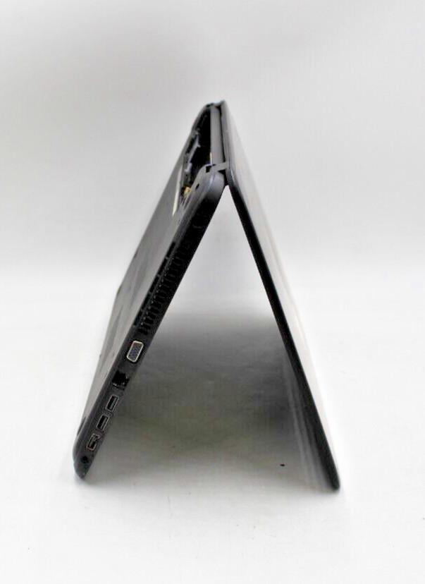 Dell Latitude 3540 15.6in 320 GB HD 4 GB RAM i3-4030U 30 day warranty No OS