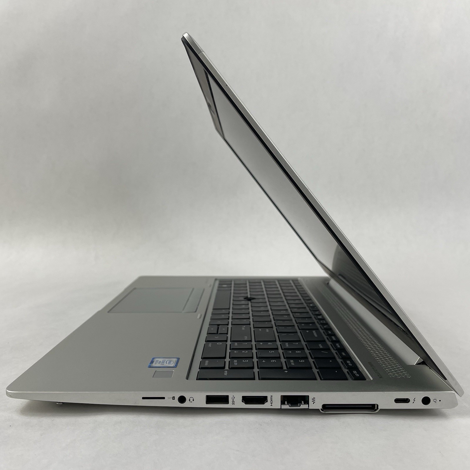 HP EliteBook 850 G5 15.6″ i7-8650U 1.90 GHz 8 GB RAM No SSD/OS/AC/Battery