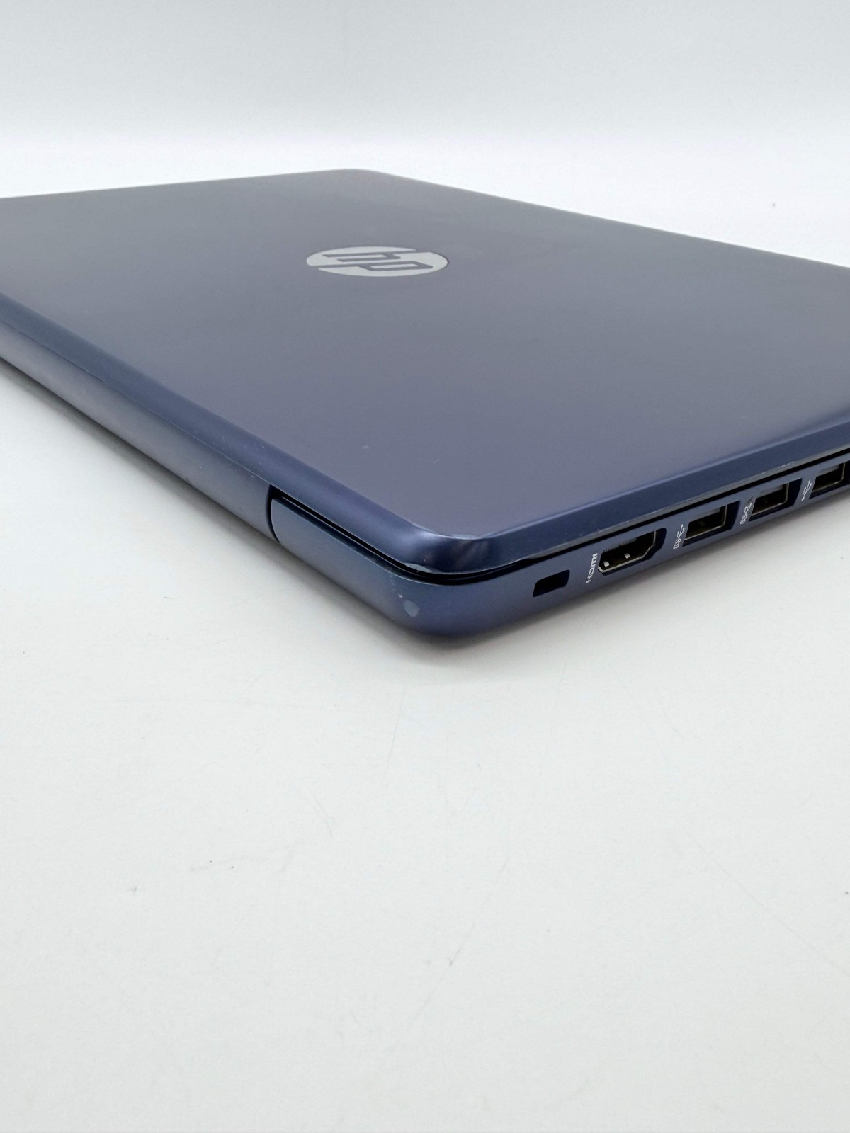 HP 14-DS0036NR 14″ Laptop 4GB RAM 64GB HDD Blue