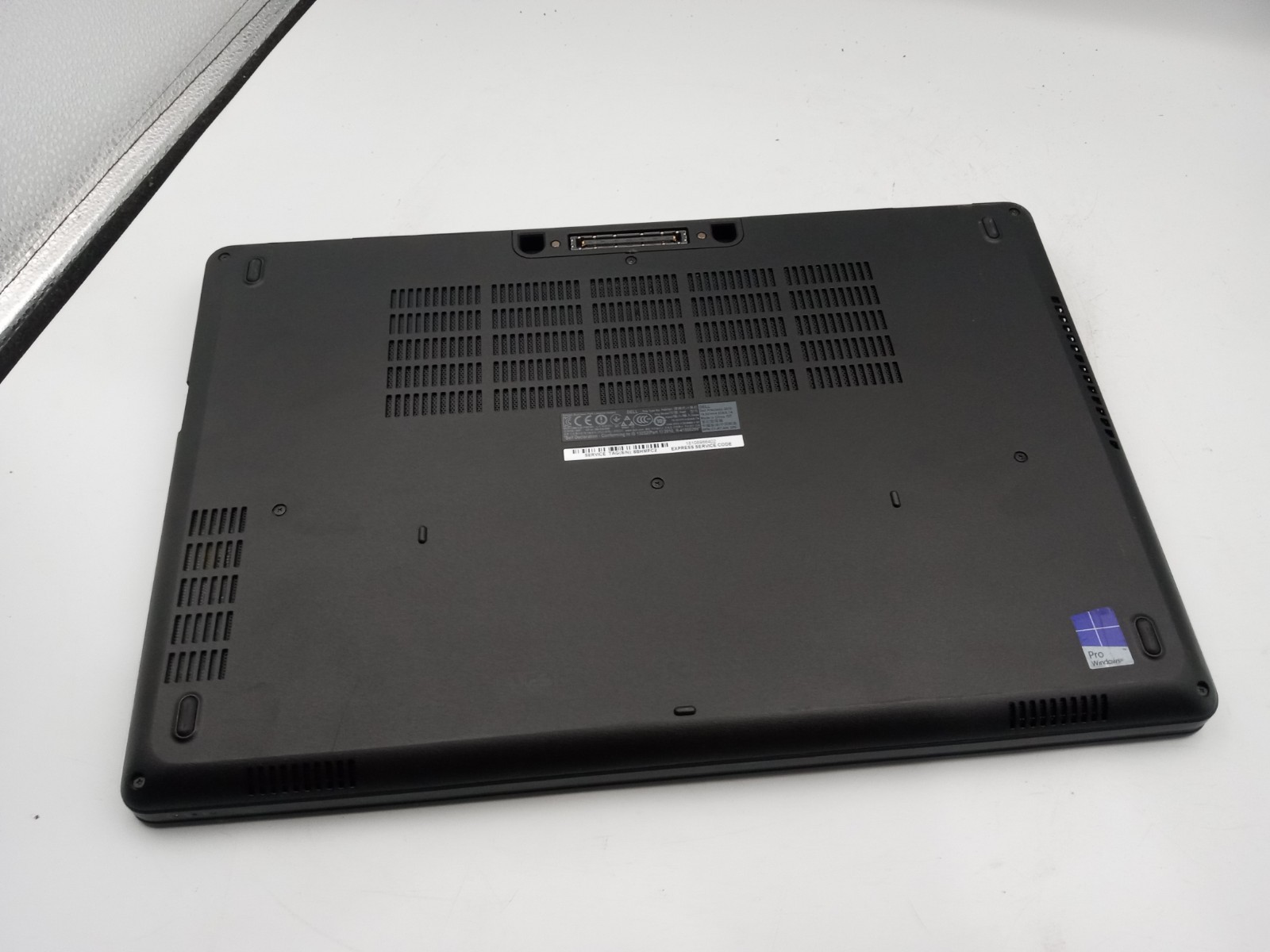 Dell Precision 3510 15.6″ Laptop i5-6300HQ 4GB RAM 256GB SSD Windows 11 -RR