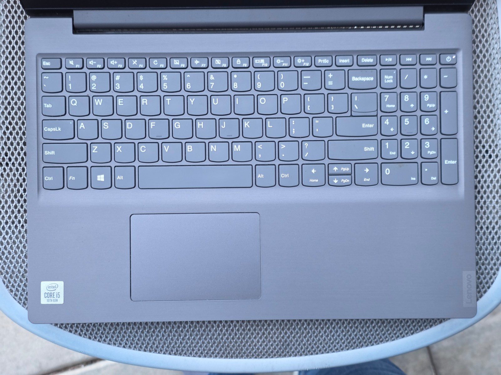 15″ Lenovo V15-IIL 82C5 – i5-1035G1, 8GB, 256GB NVMe M.2 SSD | 1080p Display!!