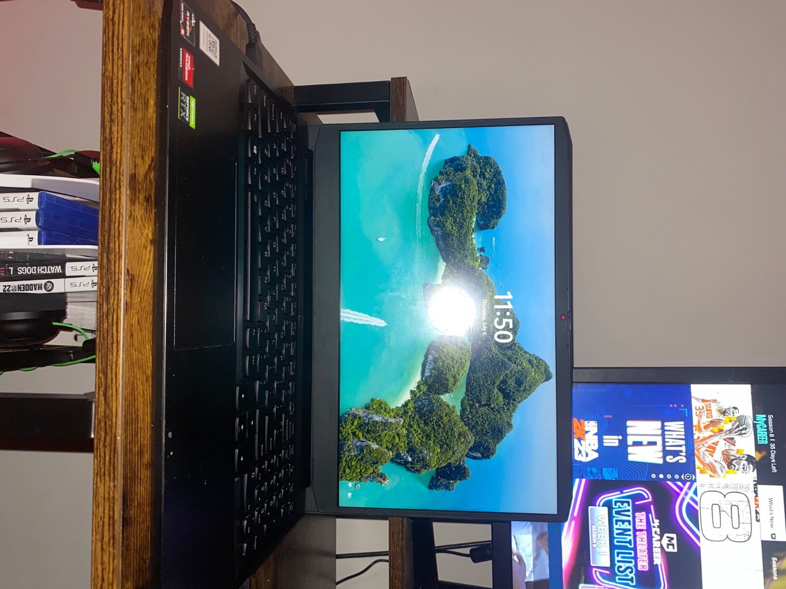 Lenovo IdeaPad Gaming 3 15.6” (256GB SSD AMD Ryzen 5 6600H 3.3GHz 8GB RAM)…
