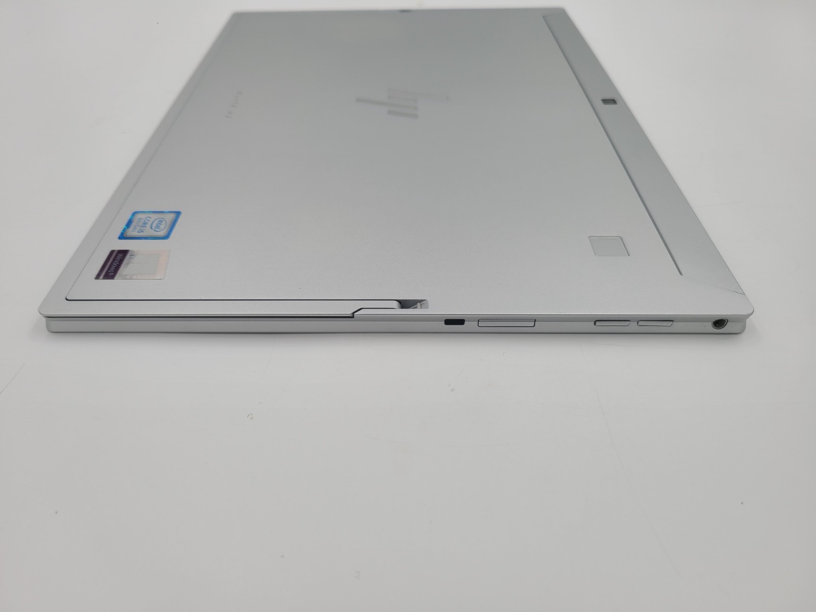 HP Elite X2 1013 G3 i5-8250U 1.6GHz 8GB Ram 256GB SSD Win 11 Pro MUST READ