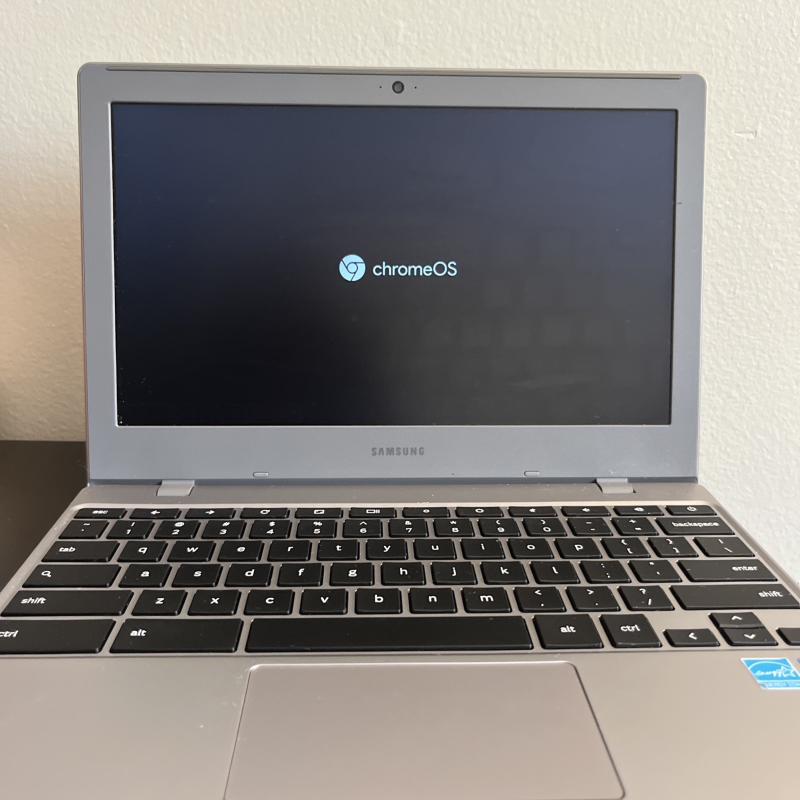 Samsung Chromebook 4 Gray XE310XBA KA1US 11.6″ Intel Celeron N4020 4GB RAM