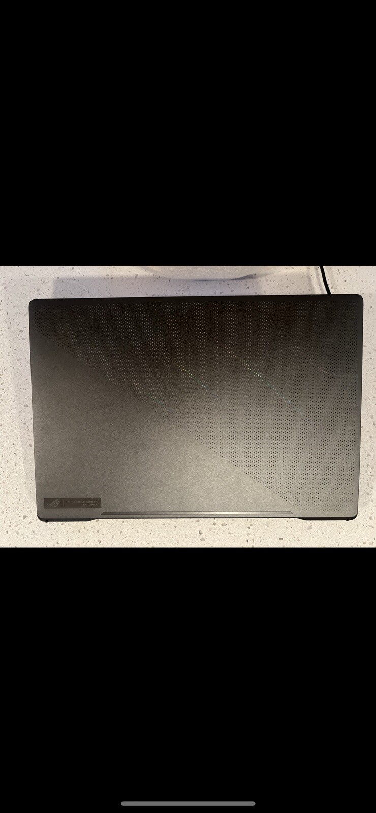 ASUS ROG Zephyrus G15 15.6″ (512GB SSD, AMD Ryzen 9 5000 Series, 4.60 GHz, 16GB)