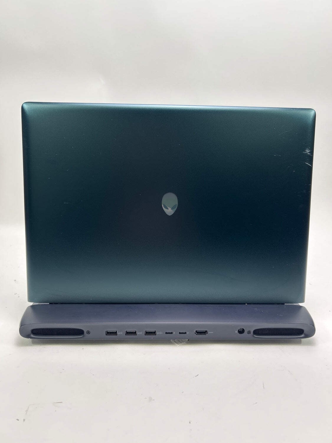 Alienware 16 AREA 51 16″ Ultra 9 275HX 2.7GHz 64GB RAM 2TB SSD GeForce RTX 5080