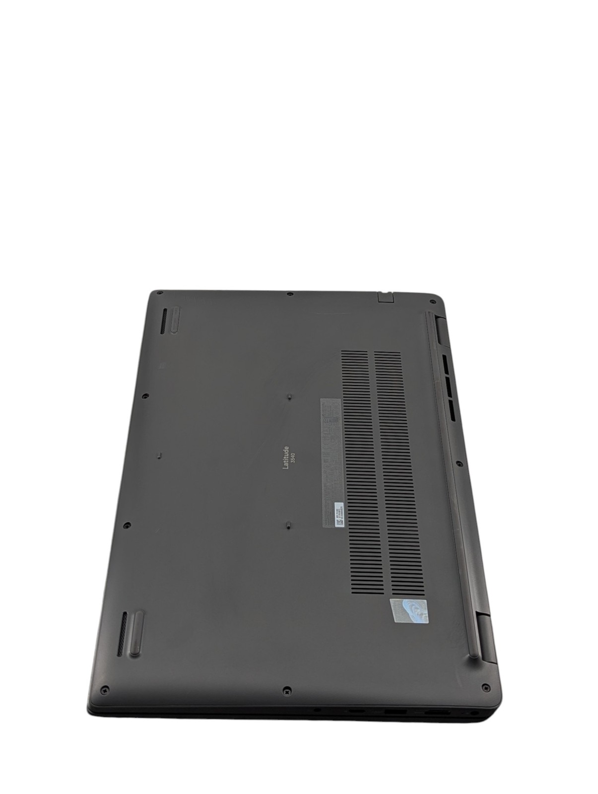 Dell Latitude 3540 15.6″ i5-1335U 32GB RAM 1TB Grade D