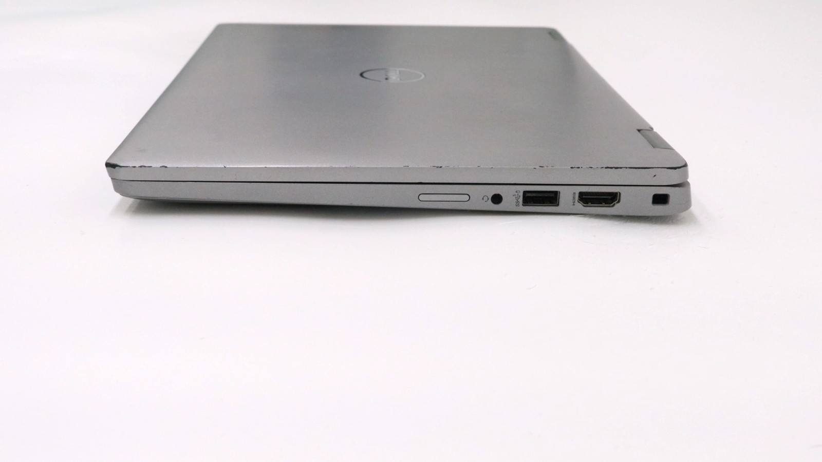 Dell Latitude 5330 13″ i7-1265u 16GB 512GB – Good