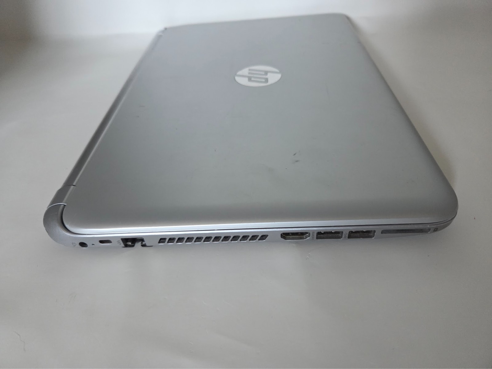 HP Pavilion 14-n018us Laptop 14 Inch Display Windows 8 DTS Sound+