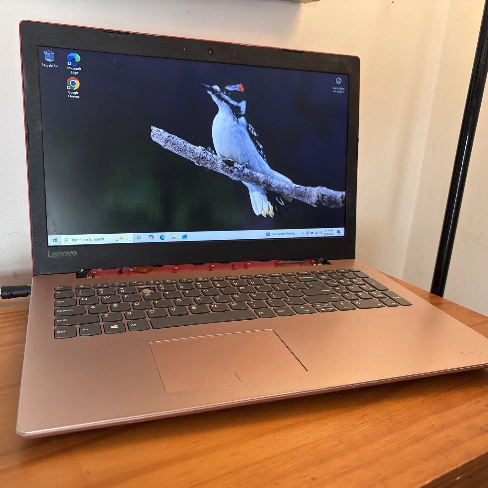 red Lenovo laptop Idea pad 330-15ikb 8 GB RAM, read issues, microsoft arc mouse