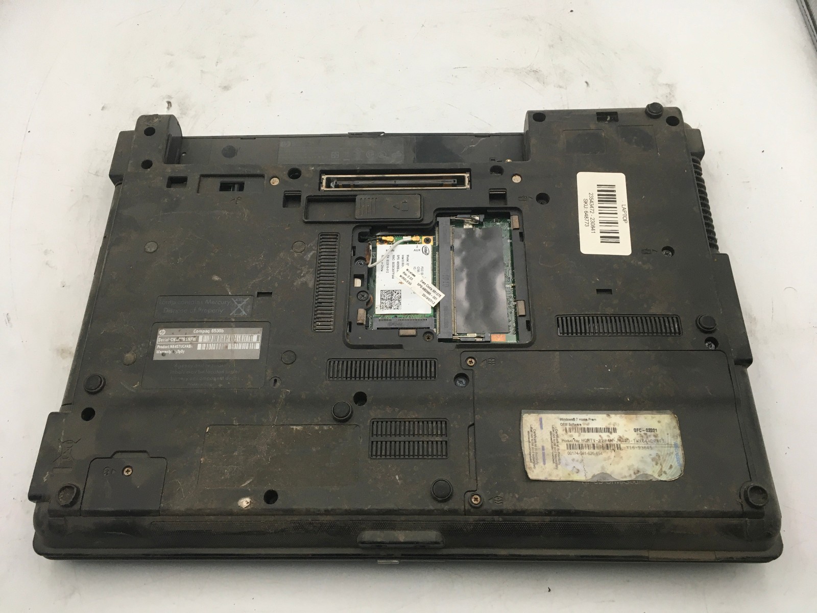 HP COMPAQ 6530B – FOR PARTS/NO LCD POWER – INTEL CORE 2 DUO – NO RAM – READ – BB