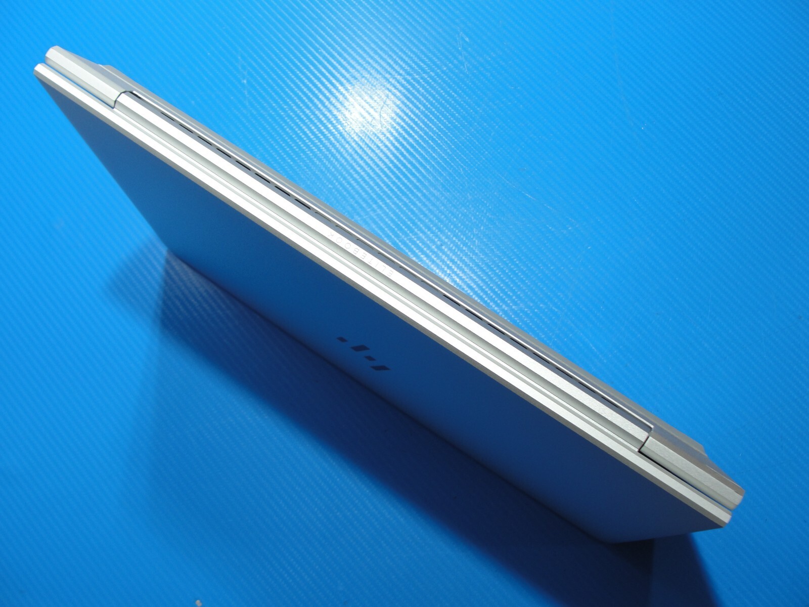HP EliteBook 840 G7 FHD Core i7-10610U 1.8GHz 8GB 256GB SSD + Charger original