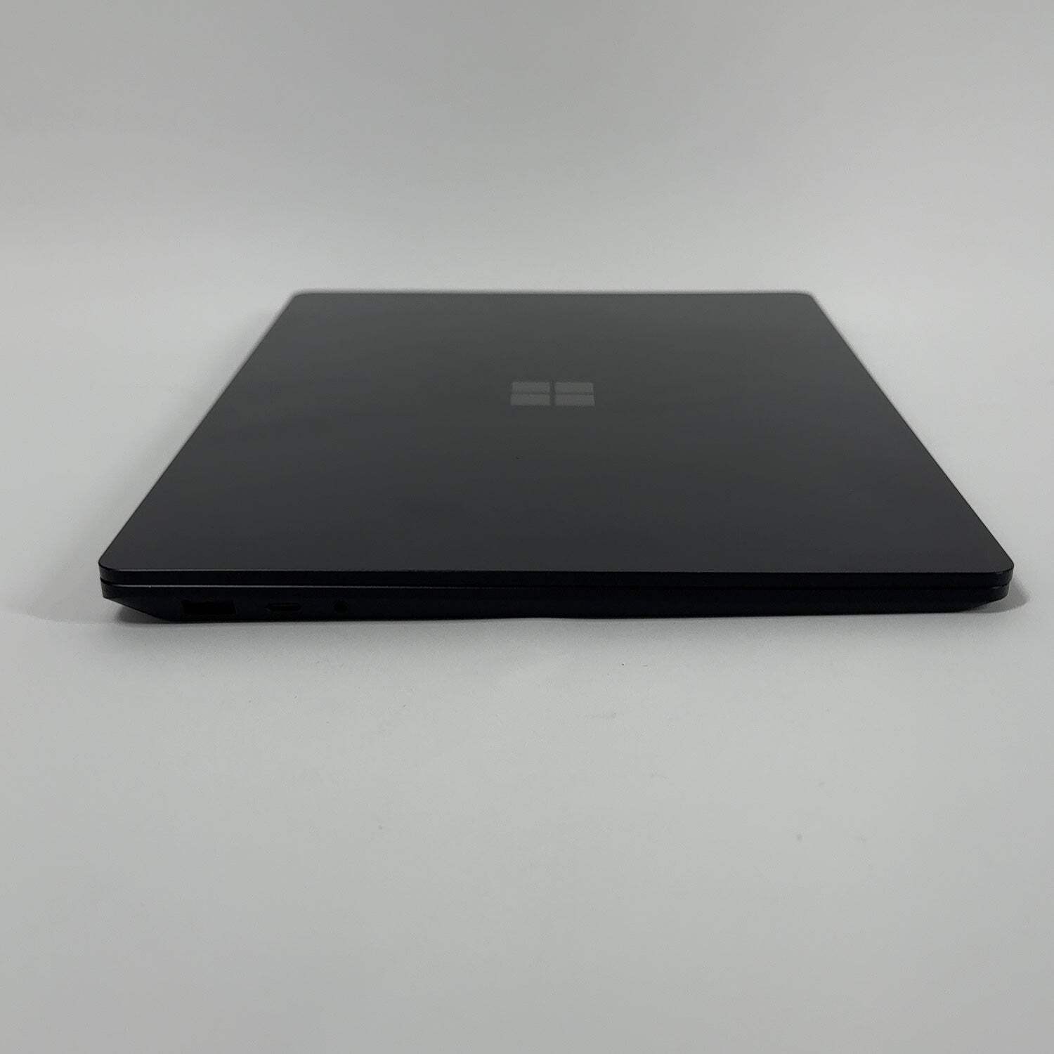 Microsoft Surface Laptop 5 13″ i7-1265U 2.7GHz 16GB RAM 256GB SSD WIN 11 PRO