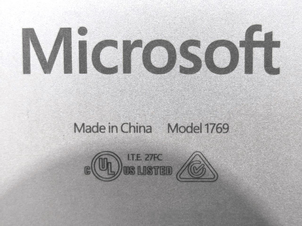 Microsoft Surface Laptop 2 1769 13.5″ | 1.70GHz Core i5-8350U | 8GB | 256GB SSD