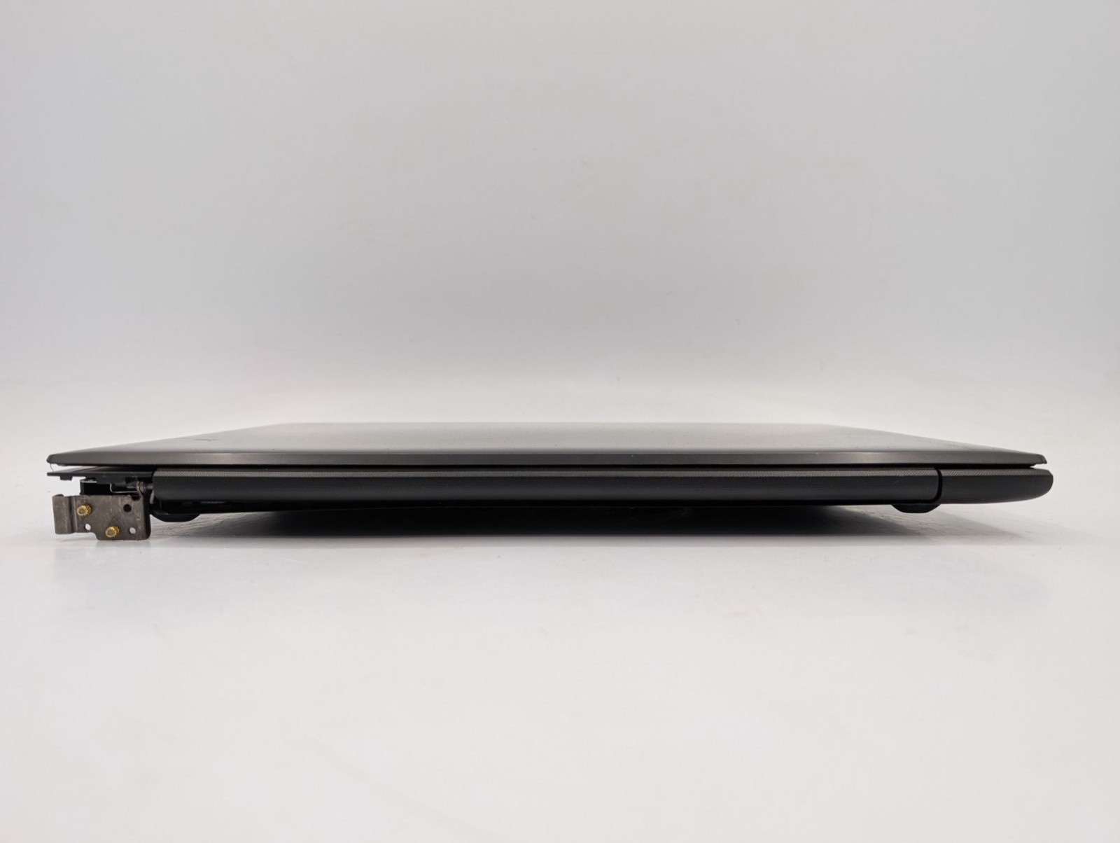 Lenovo Ideapad 310-15IKB 15.6″ Display Intel Core i5-7200U 2.50 GHz 4GB RAM