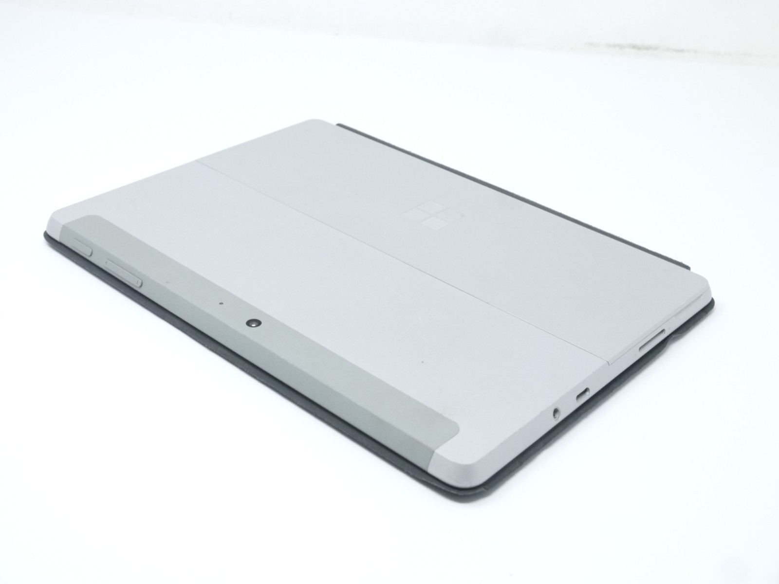 Microsoft Surface Go 1824 10″ Windows 11 64GB Tablet – Working / Dead Battery