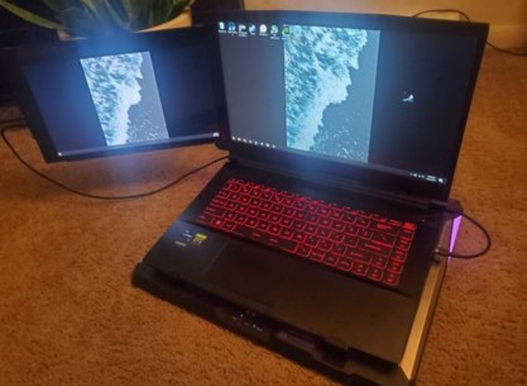 MSI GF63 Thin 11UC, Gaming PC, Dual Screen Laptop + Turbine Cooler