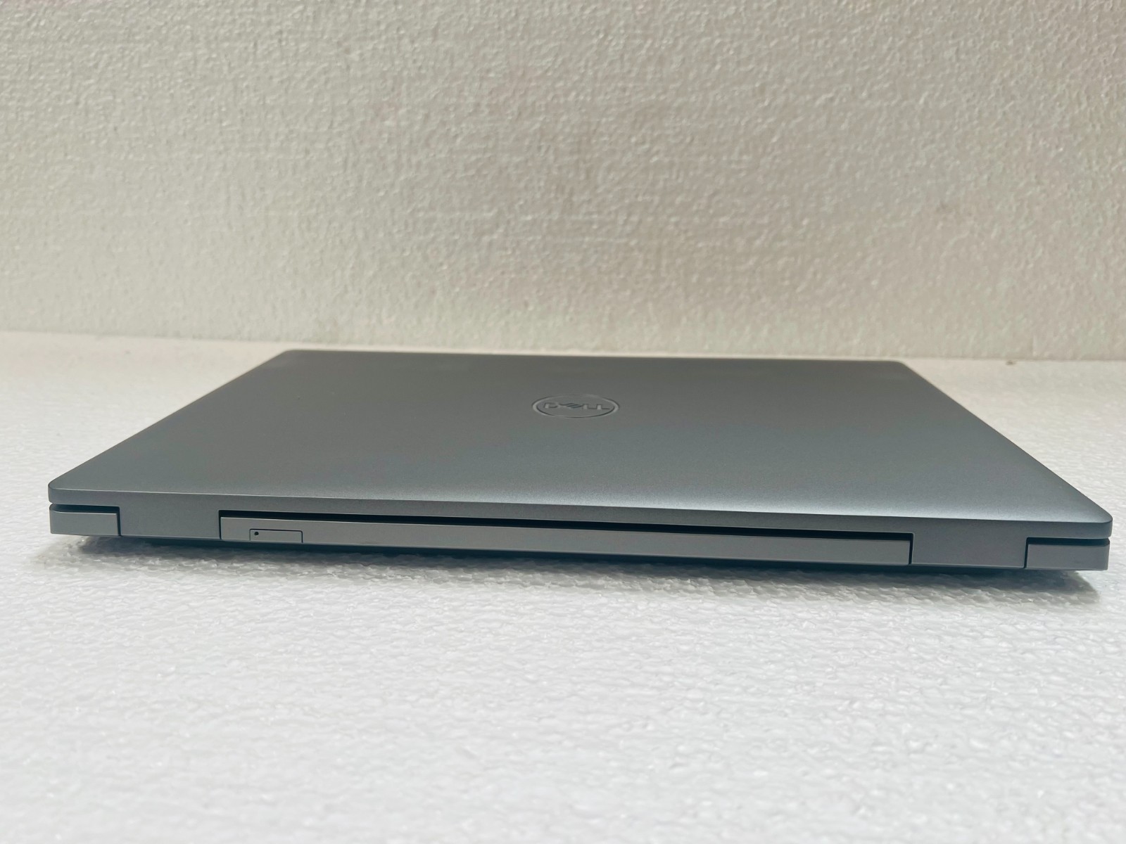 Dell Precision 3560 Laptop Workstation Intel i5 16GB RAM 256NVMe SSD Win 11 PRO