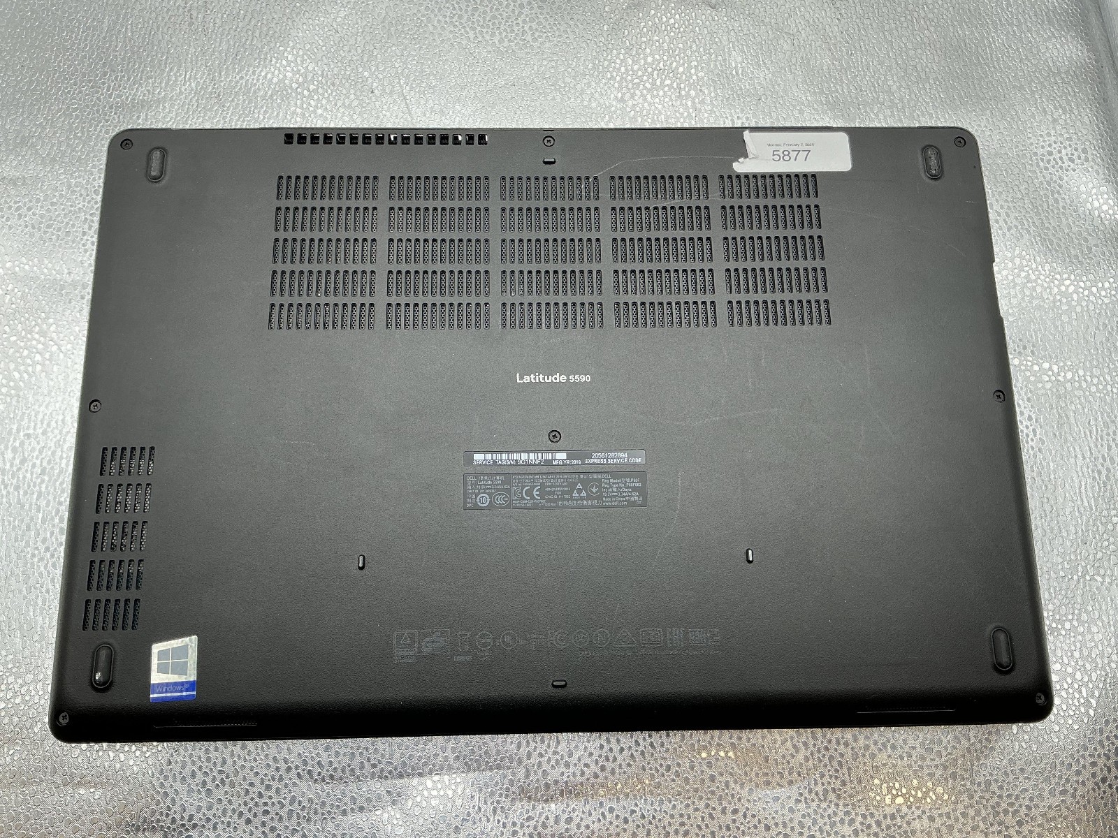 Dell Latitude 5490 15.6″, i5-8250U @ 1.60GHz, 16GB RAM, 256GB SSD, Win 10 Pro
