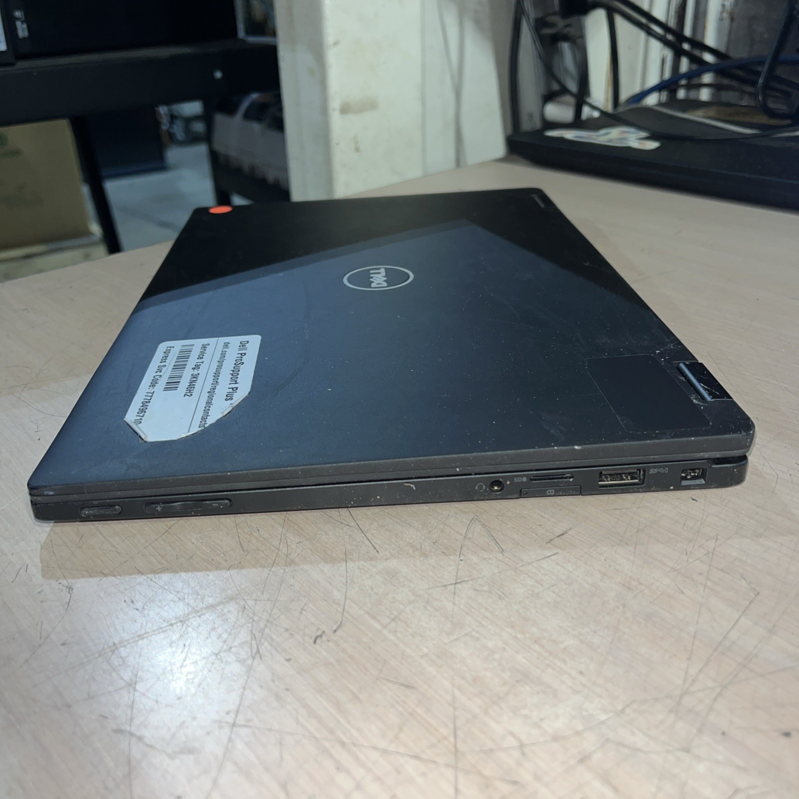 DELL LATITUDE 5289 INTEL CORE I5-7300U 2.60GHZ 8GB RAM NO HD