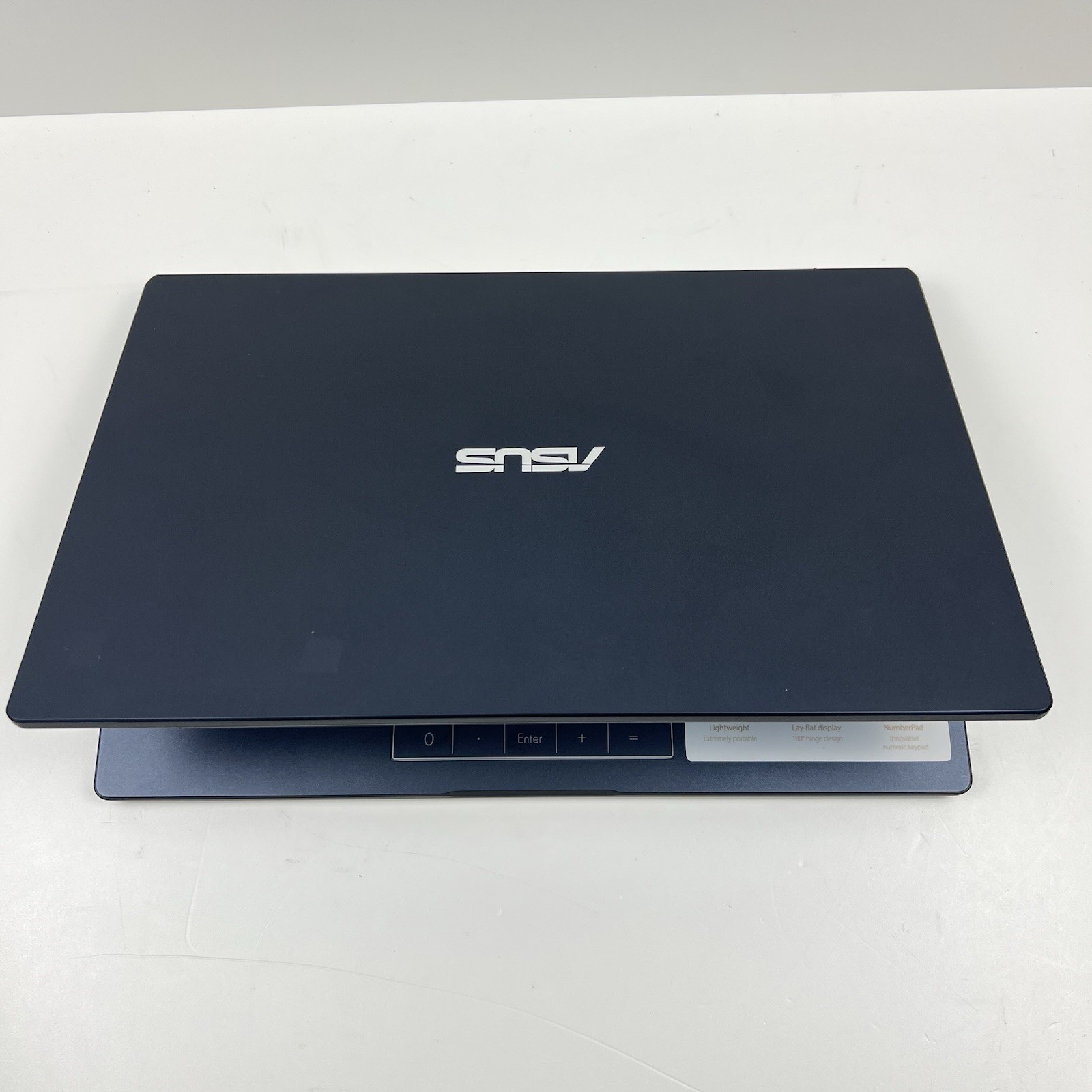 Asus VivoBook E410K 13.3″ Intel Celeron N4500 1.1GHz 4GB RAM 64GB SSD Win 11