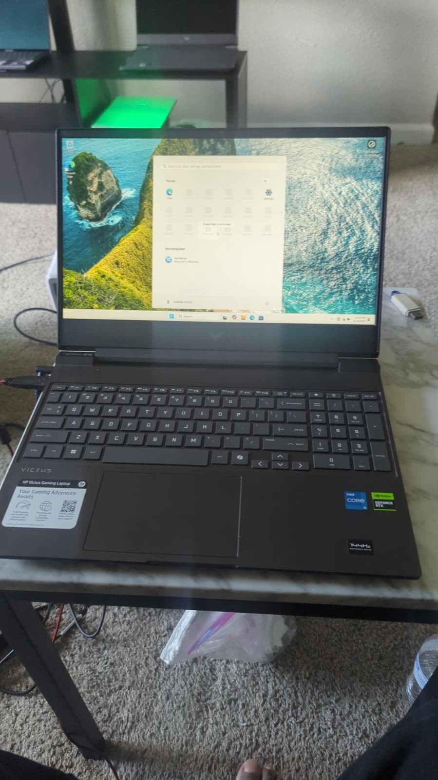 HP Victus Gaming Laptop 15.6″ FHD RTX 4050 Core i5-13420H 16GB RAM 512GB SSD