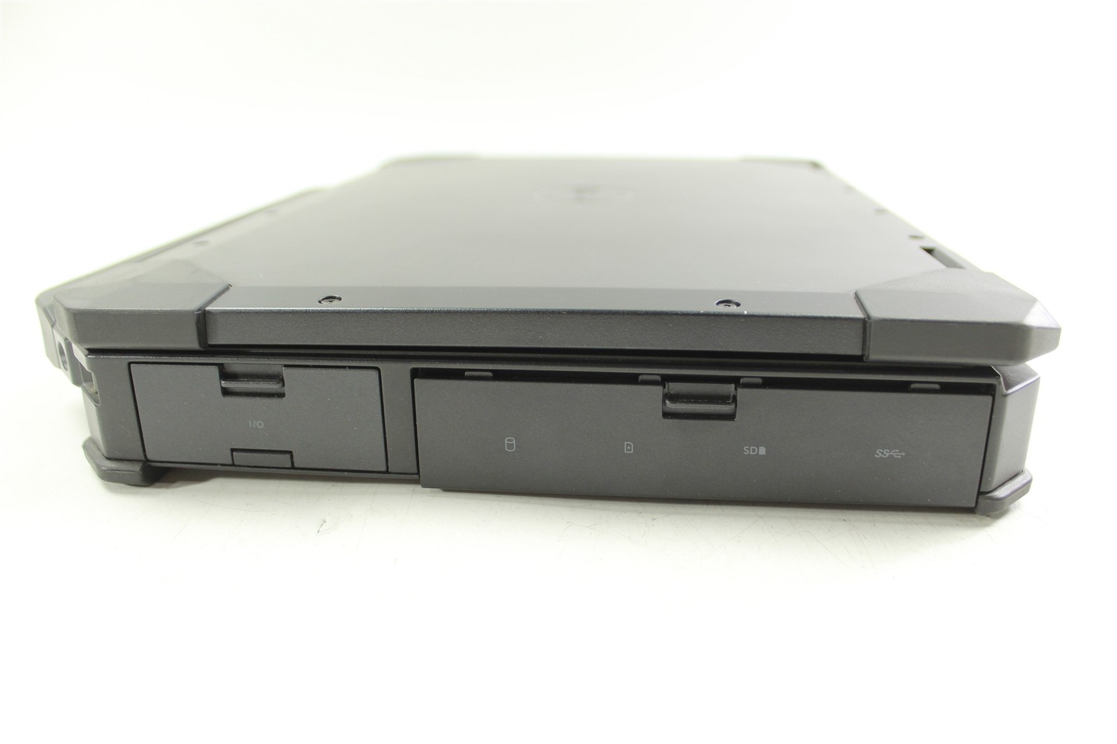 Dell Latitude 5424 Rugged 14″ FHD Touch i5-8350U 8GB RAM NO SSD NO OS RGB KB