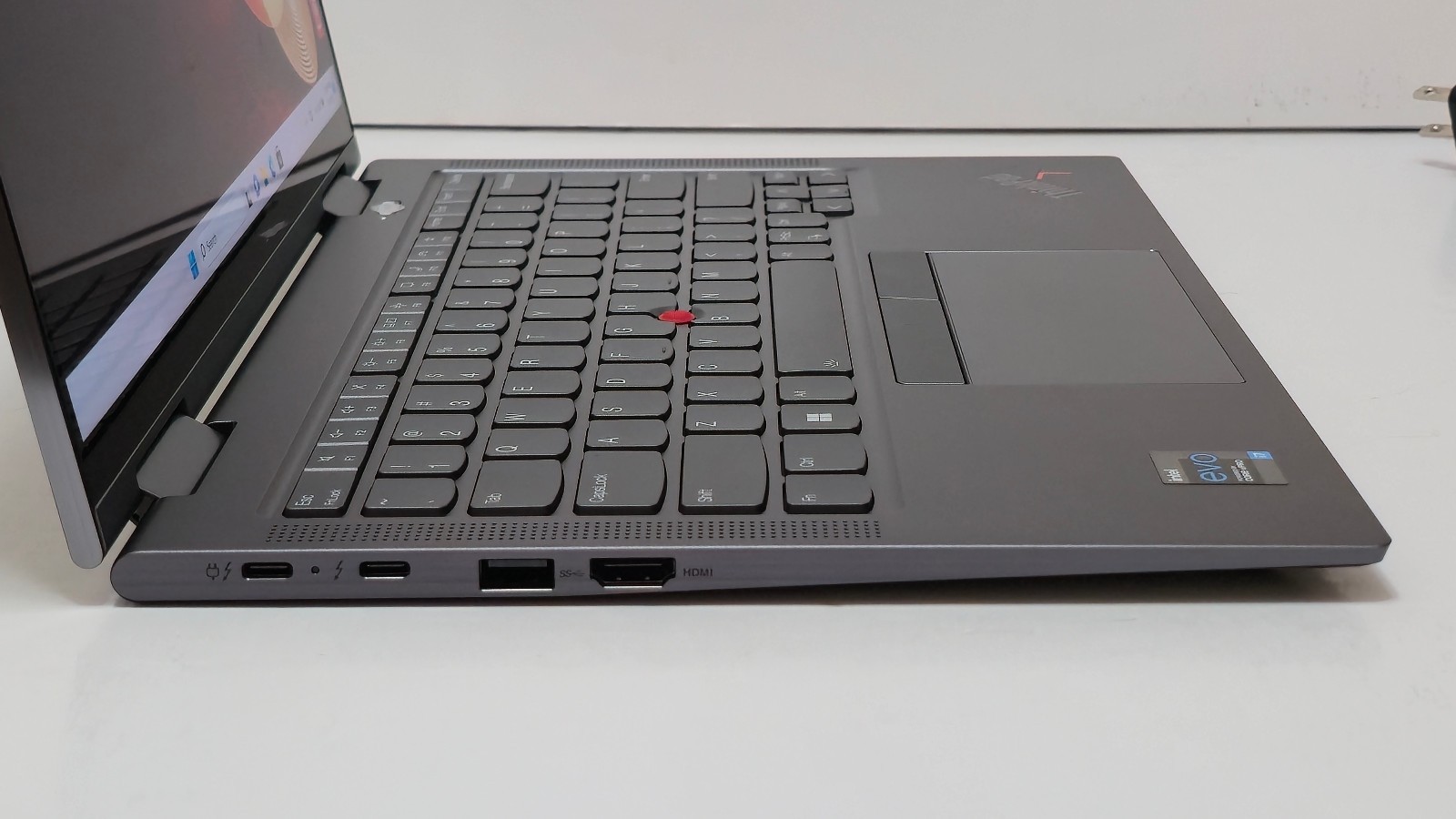 Lenovo ThinkPad X1 Yoga Gen 6 (i7-1185G7 CPU, 32 GB RAM 1 TB SSD) 14″ 4K Touch